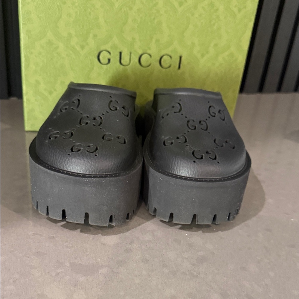 Gucci GG Black rubber Women's Platform Clogs 🖤🖤🖤 - Picture 8 of 12